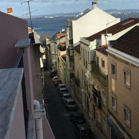 City Center With Amazing River Views * Lisbon