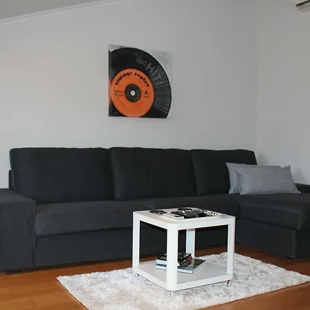 City Center With Amazing River Views * Lizbona